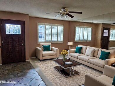10112 N 96th Ave unit A, Peoria, AZ 85345 - photo 2