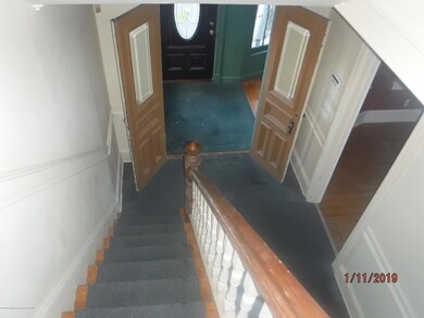 entrance foyer