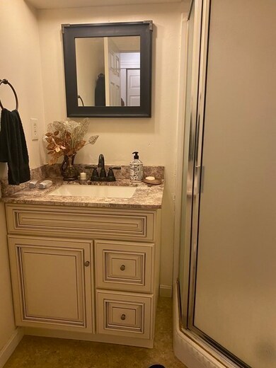 32 Crestview Ln unit 32, Westminster, MA 01473 - photo 6