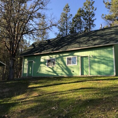 3502 E Evans Creek Rd, Rogue River, OR 97537 - photo 4