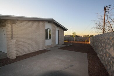 10400 Candlewood Ave, El Paso, TX 79925 - photo 3
