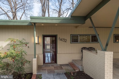 6432 Lakeview Dr, Falls Church, VA 22041 - photo 7