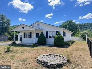 30 N Hummingbird St, Keyser, WV 26726 - photo 3