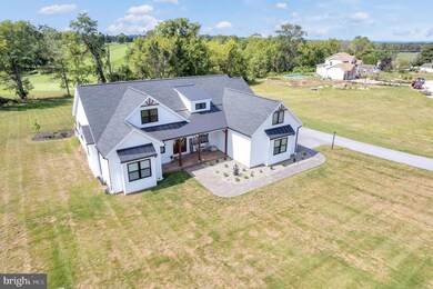 75 Bridgeview Dr, Abbottstown, PA 17301 - photo 2