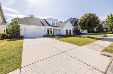 841GlencoeWay-03