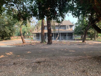 51633BA1-1730-4E44-8058-1156E20046C9