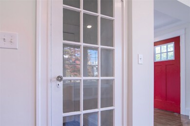 82 Alvin St, Providence, RI 02907 - photo 6