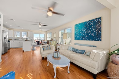 125 Ocean Ave, Bay Shore, NY 11706 - photo 3