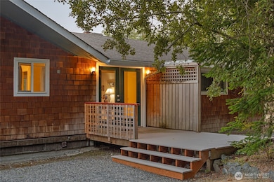 227 De Haro Ln, Friday Harbor, WA 98250 - photo 4