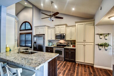 Kitchen 6