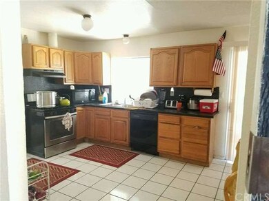 2199 W 48th St, San Bernardino, CA 92407 - photo 2