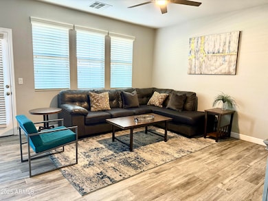 3708 E Kerry Ln, Phoenix, AZ 85050 - photo 4