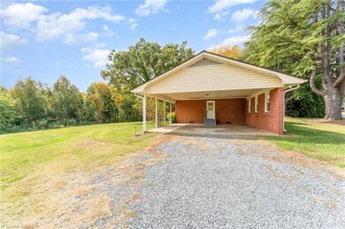 423 W Central Ave, Asheboro, NC 27203 - photo 6