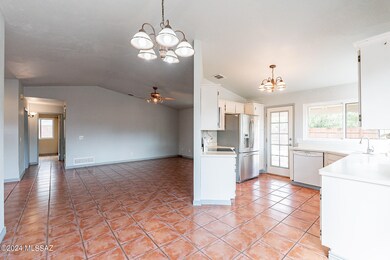 13-web-or-mls-Firebrook-13