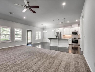 Kitchen/Living Room