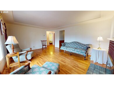 809 Randall St, Eugene, OR 97401 - photo 4