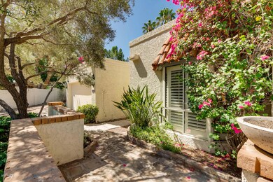 4605 E Ardmore Rd Phoenix AZ-large-043-3