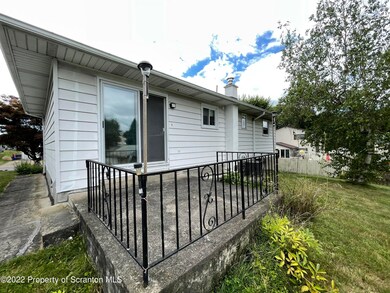 615 Spruce St, Olyphant, PA 18447 - photo 5