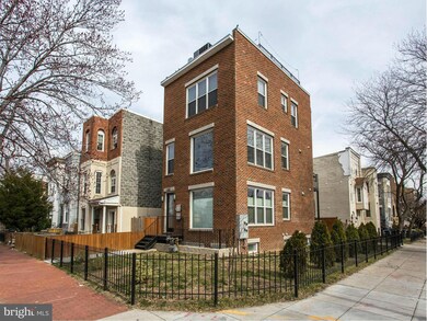 1401 1st St NW unit 2, Washington, DC 20001 - photo 3