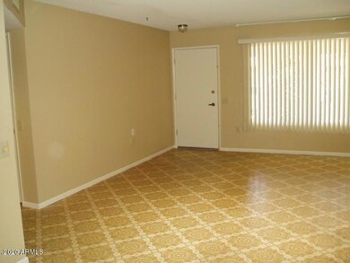 20120723193621766706000000-o