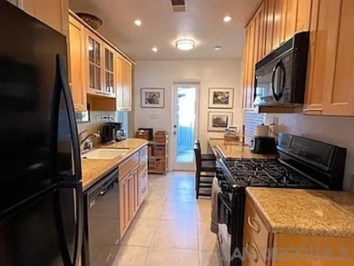 4884 Dixie Dr unit 86, San Diego, CA 92109 - photo 4