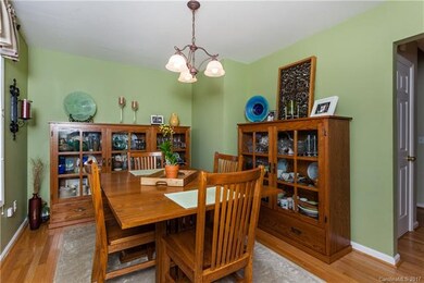 Dining room.