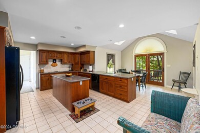 43 Edward Cir, Lewisburg, PA 17837 - photo 6