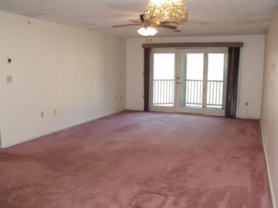 11 Bartemus Trail unit U308, Nashua, NH 03063 - photo 6