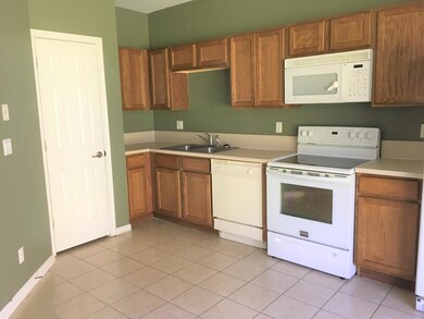 2305 Center Stone Ln, Riviera Beach, FL 33404 - photo 5