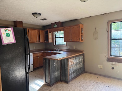 270 Cedar Bluff Loop, Cedarbluff, MS 39741 - photo 3