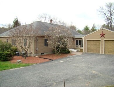 906 Millville Rd, Uxbridge, MA 01569 - photo 7