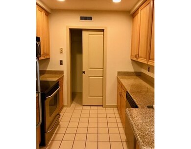 175 Cottage St unit 613, Chelsea, MA 02150 - photo 3