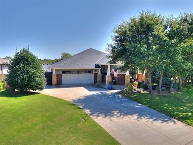 716 Falling Sky Dr, Edmond, OK 73034 - photo 3