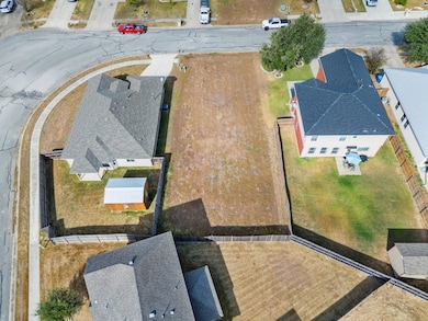 406 Gettysburg, Elgin, TX 78621 - photo 5