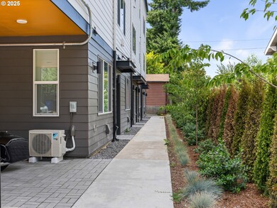 11 NE 55th Ave, Portland, OR 97213 - photo 6