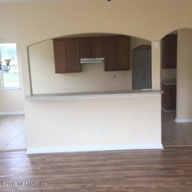 11441 Tori Ln, Jacksonville, FL 32218 - photo 4