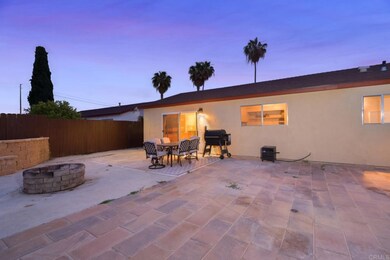 715 Charles Dr, Oceanside, CA 92057 - photo 5