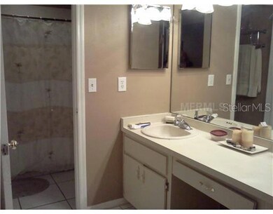 8178 Saint Albans Dr, Orlando, FL 32835 - photo 5