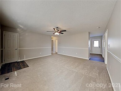 1010 Braxton Dr, Concord, NC 28025 - photo 4