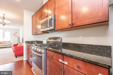 9066 Christopher Ln, Manassas Park, VA 20111 - photo 4