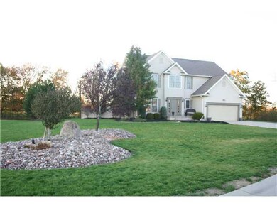 6958 Goldfinch Ct, North Tonawanda, NY 14120 - photo 2