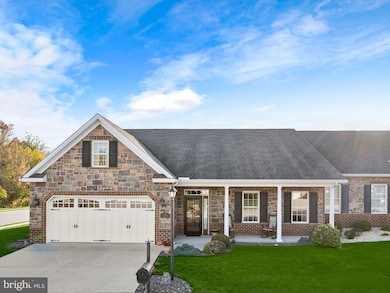 161 Stoners Cir, Littlestown, PA 17340 - photo 2