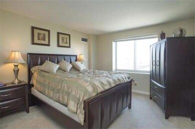 Regatta Riverview Residences unit 826, Cambridge, MA 02141 - photo 4