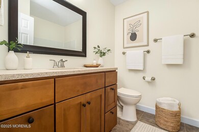 107 Sunshine Ct, Parlin, NJ 08859 - photo 7