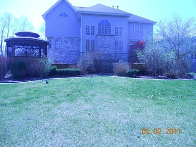 3606 Edgewater Dr, Hazel Crest, IL 60429 - photo 6