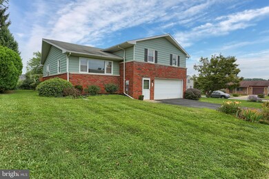 400 Good Ave, Womelsdorf, PA 19567 - photo 4