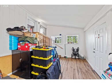 1138 Oregon Ave, Coos Bay, OR 97420 - photo 7