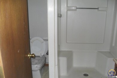 16055 R Rd, Mayetta, KS 66509 - photo 5