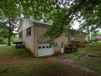 2261 Waynesboro Hwy, Waynesboro, TN 38485 - photo 3