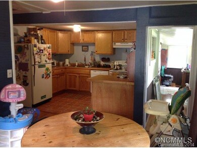 619 Marietta St, Asheville, NC 28803 - photo 5